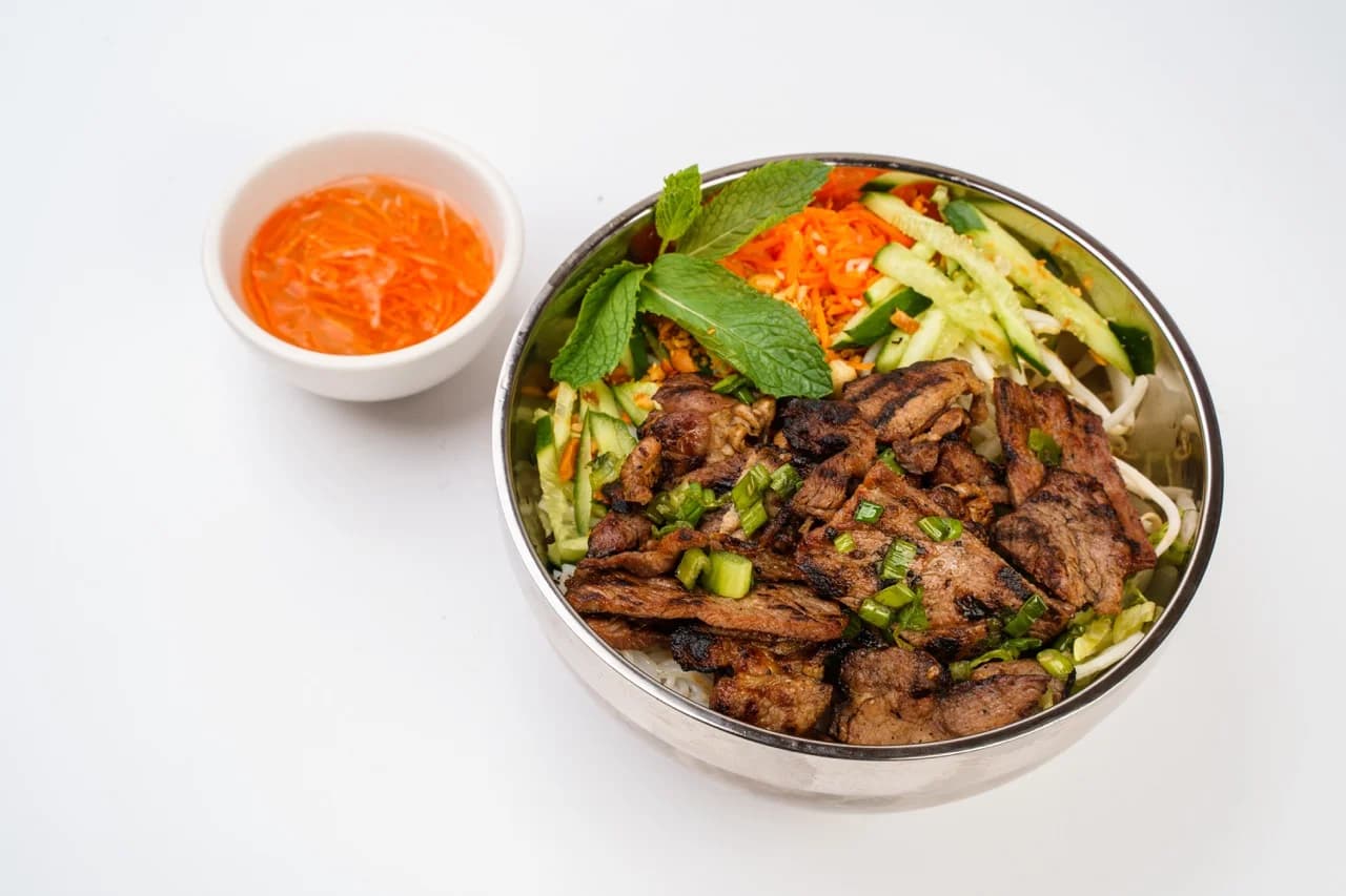 Vermicelli Bowl with Charbroiled Pork