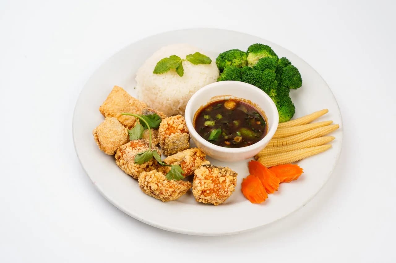 Rice Plate with Crispy Salmon